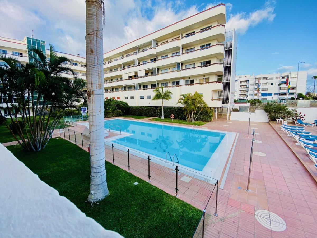 Orange And White Apartment In Yumbo San Bartolomé Eksteriør billede