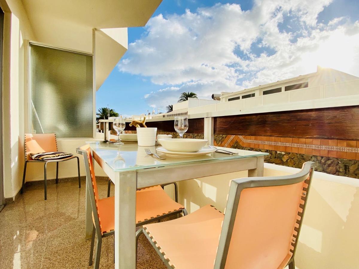 Orange And White Apartment In Yumbo San Bartolomé Eksteriør billede