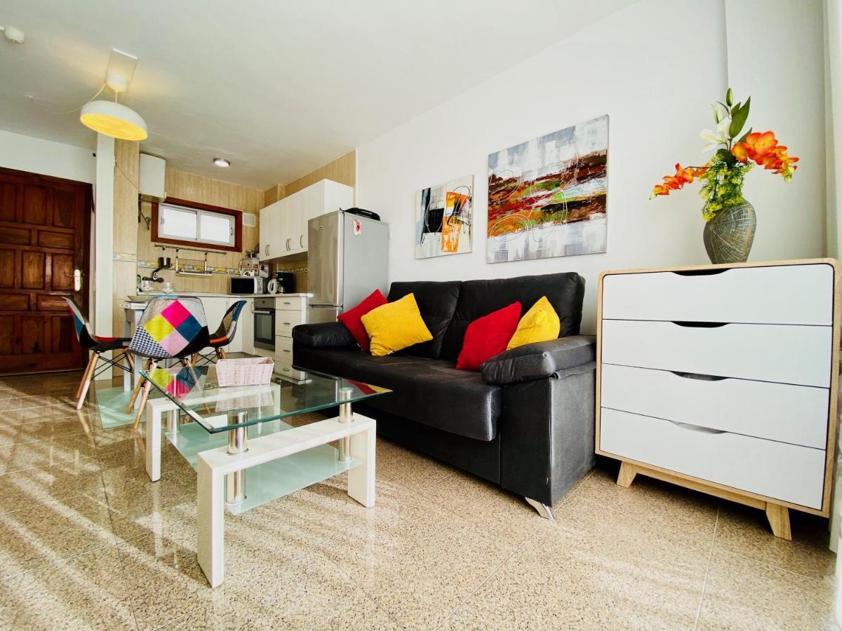 Orange And White Apartment In Yumbo San Bartolomé Eksteriør billede