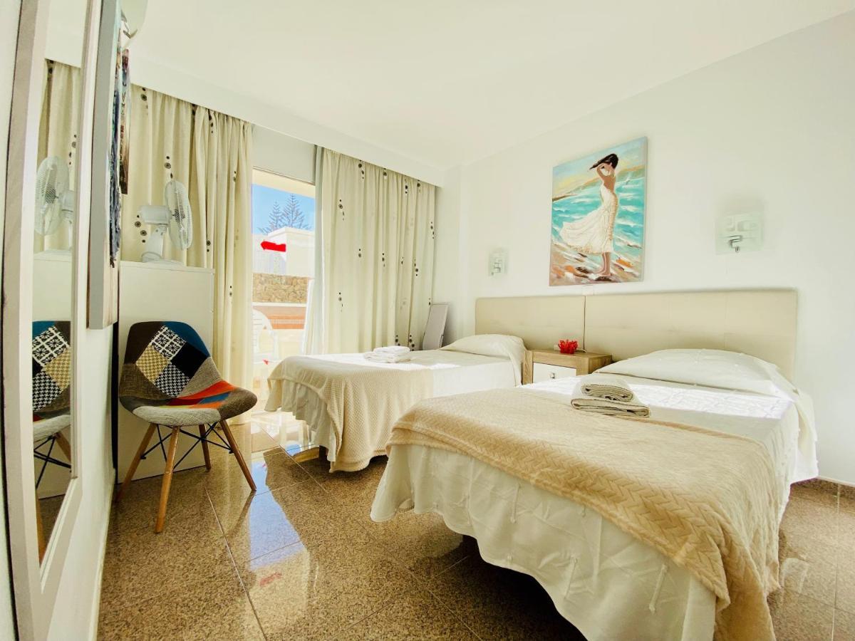 Orange And White Apartment In Yumbo San Bartolomé Eksteriør billede
